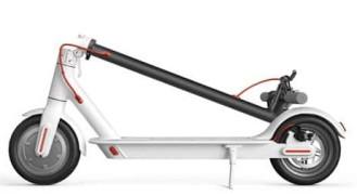 Электросамокат Xiaomi Mijia Electric Scooter M365 (Европейская версия) белый